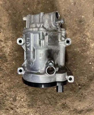 Lexus LBX Air conditioning (A/C) compressor (pump) 0424000741