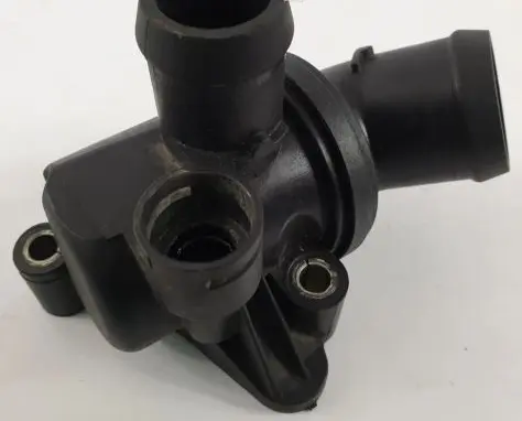 Mercedes-Benz A W169 Thermostat housing A2662030475