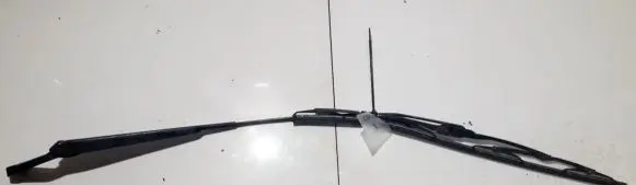 Skoda Octavia Mk1 (1U) Front wiper blade arm