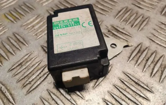Lexus IS 220D-250-350 Other devices 8974053051