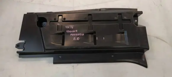Volkswagen Multivan T6 Center/middle under tray cover 7LA825210C