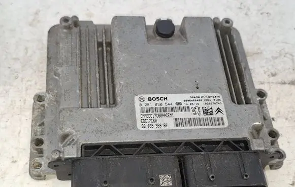 Peugeot 308 Engine control unit/module 9808535880 9806460480 0281030544