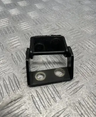 Opel Antara Loading door upper hinge 