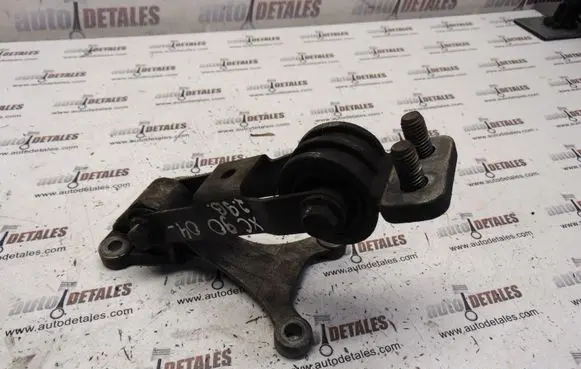 Volvo XC90 Engine mount bracket 9179014