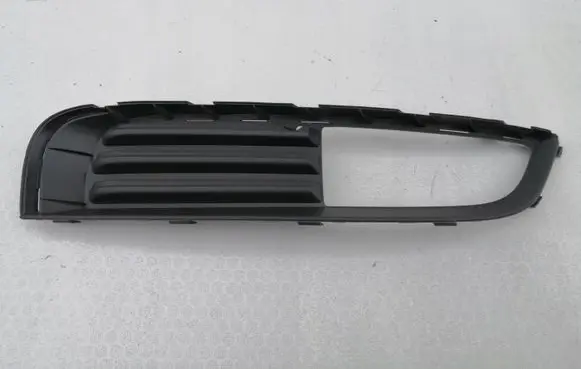 Opel Insignia A Front bumper lower grill 13238371