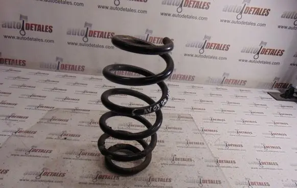 Toyota Avensis T270 Rear coil spring