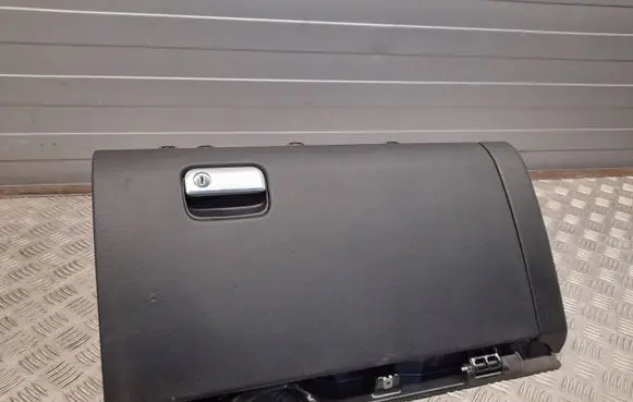 Porsche Cayenne (92A) Glove box set 7P5857095AB