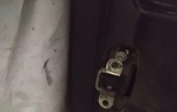 Fiat Croma Rear door check strap stopper