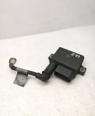 BMW X3 E83 Glow plug pre-heat relay 132196 758031 75103172