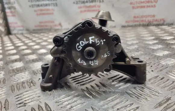 Volkswagen Golf Plus Oil pump 038115121A
