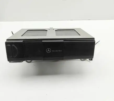 Mercedes-Benz SL R230 CD/DVD changer A2038209089