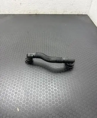 Audi A6 S6 C7 4G Breather/breather pipe/hose 059103221AJ