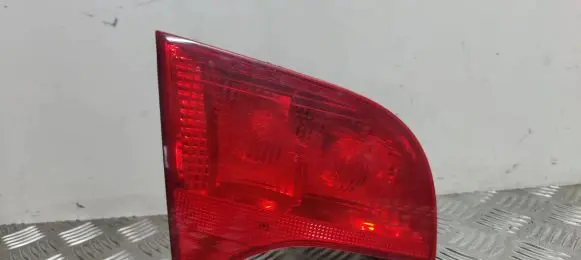 Audi A4 S4 B7 8E 8H Tailgate rear/tail lights