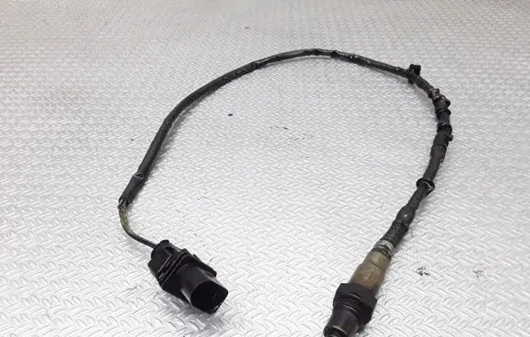 Volkswagen Touareg I Lambda probe sensor 0281004022 07Z906262