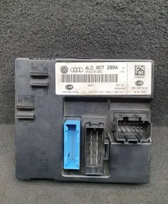 Audi Q7 4L Comfort/convenience module 4L0907289A 4L0910289D