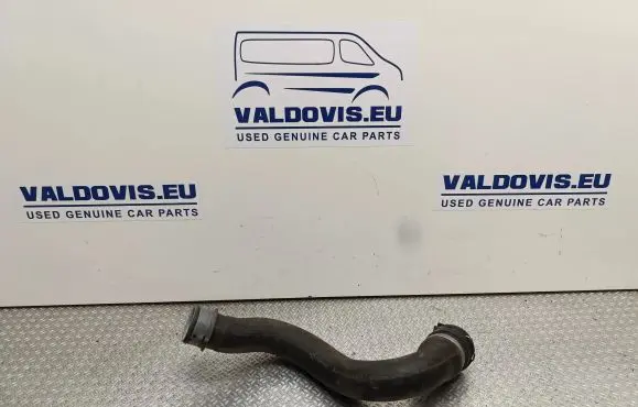 Mercedes-Benz Vito Viano W447 Engine coolant pipe/hose A4475010482