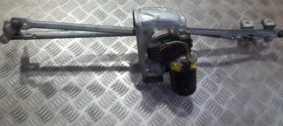 Audi A6 S6 C4 4A Front wiper linkage and motor 4a1955023c