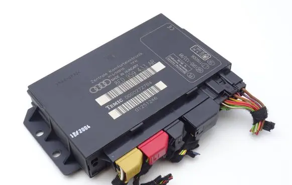 Audi A4 S4 B6 8E 8H Comfort/convenience module 8E0959433AR