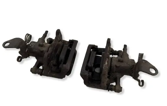 Alfa Romeo 159 Rear brake caliper A823