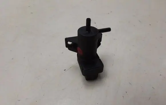 Renault Scenic II - Grand scenic II Turbo solenoid valve 7700113709