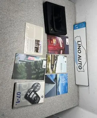 BMW 5 E60 E61 Owners service history hand book 
