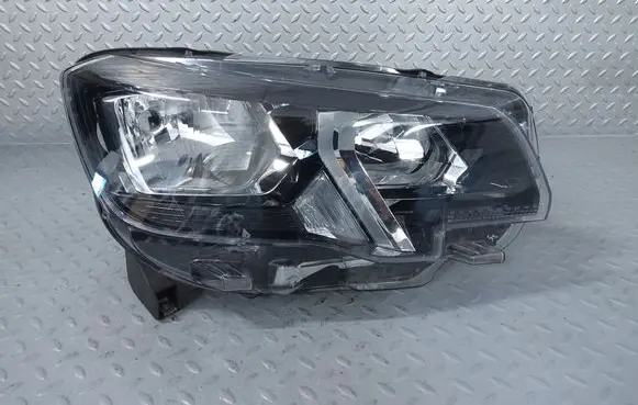 Peugeot Partner III Headlight/headlamp 9816826880