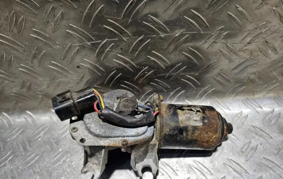 Hyundai Lantra I Wiper motor