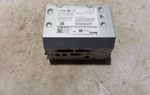 Volvo S60 Radio/CD/DVD/GPS head unit 32141429