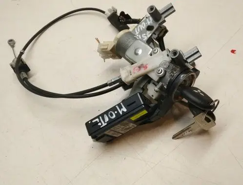 Mitsubishi Outlander Ignition lock