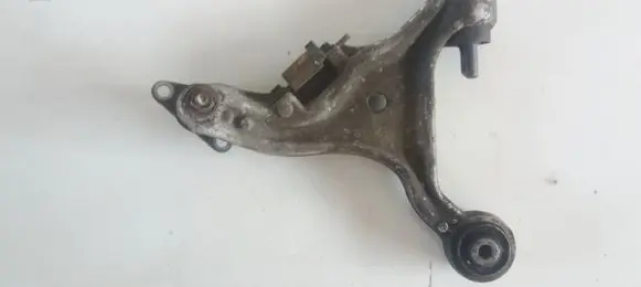 Volvo S60 Front lower control arm/wishbone