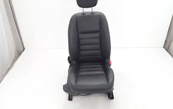 Front passenger seat