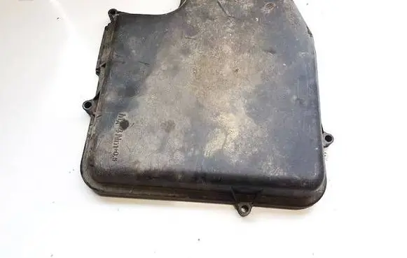 Volkswagen PASSAT B5 Fuse box cover 8d1907613a