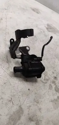 Volkswagen PASSAT B8 Water pump 5Q0121093CH