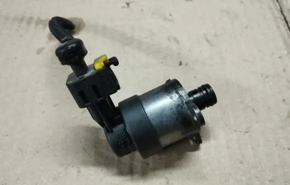 Fuel pressure sensor