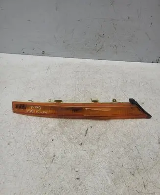 Mitsubishi Colt Front indicator light 0460443R