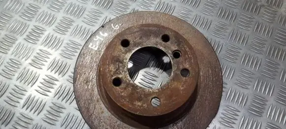 BMW 3 E46 Rear brake disc