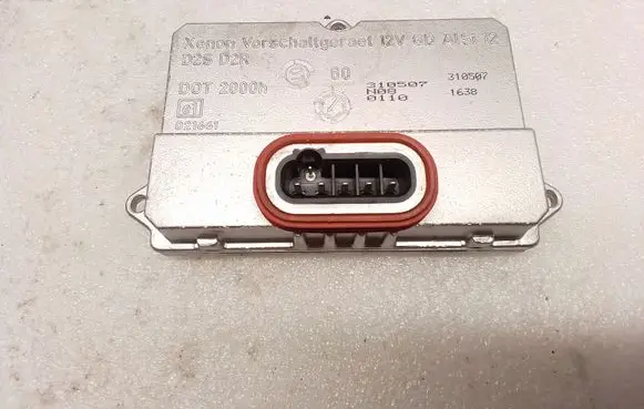 Mercedes-Benz E W211 Headlight ballast module Xenon 5DV00829000