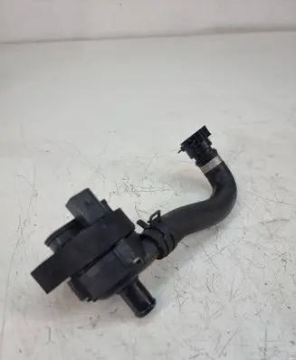 Mercedes-Benz E W212 Electric auxiliary coolant/water pump A0002010340