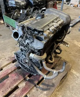 Volvo S80 Engine B5244S 2418505