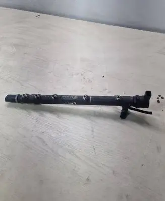 Mercedes-Benz C W204 Fuel main line pipe A6460700295