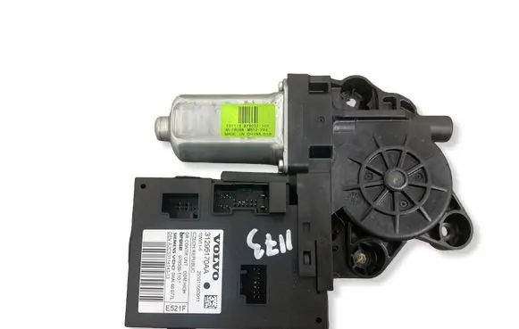 Volvo C30 Front door window regulator motor 979037100
