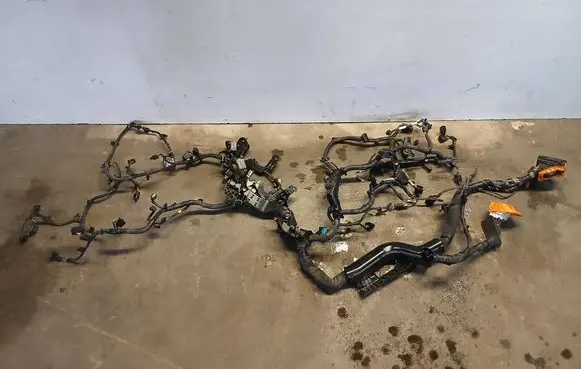 Volvo XC90 Engine installation wiring loom 32265167 33443725