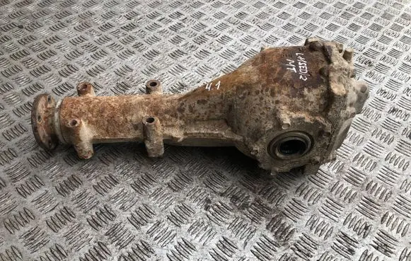 Subaru Legacy Rear differential 27011AB161