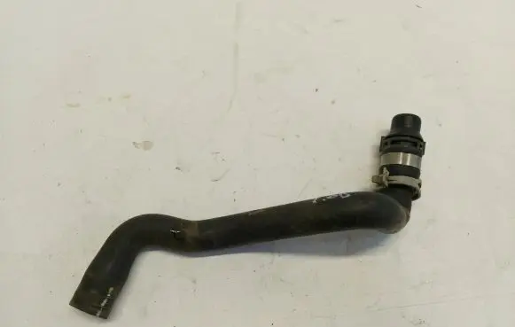 Volvo V60 Engine coolant pipe/hose 31368537