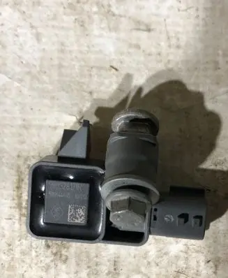 Renault Captur Airbag deployment crash/impact sensor 988326121R