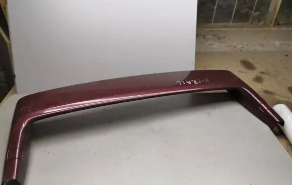 Nissan X-Trail T30 Tailgate/trunk spoiler 960308H400