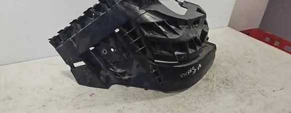 Opel Vivaro Front bumper mounting bracket 620340101R 66035 93856002