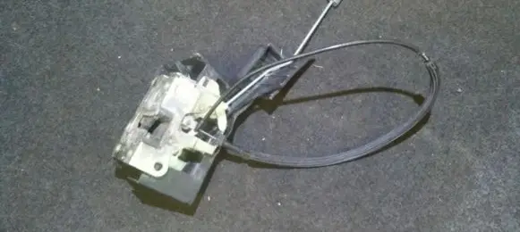 Renault Laguna II Front door lock