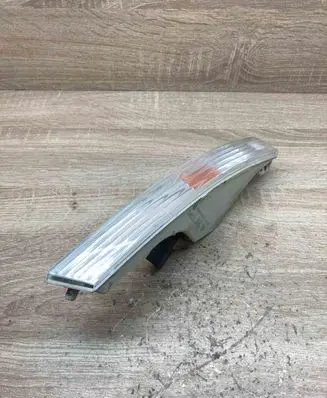 Volkswagen PASSAT B6 Front indicator light 3C0953042L