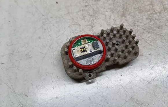 BMW 6 F12 F13 LED ballast control module 707881